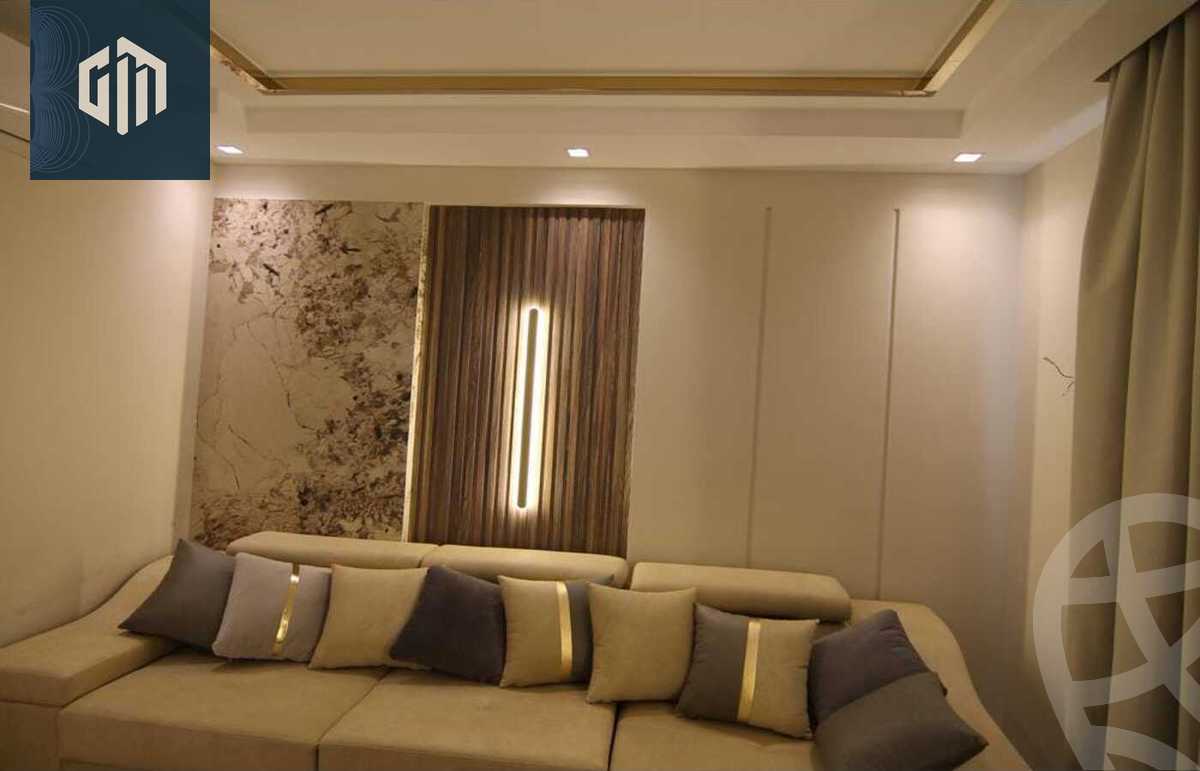 https://aqarmap.com.eg/ar/listing/6286234-for-sale-cairo-new-cairo-compounds-hyde-park-park-corner-hyde-park