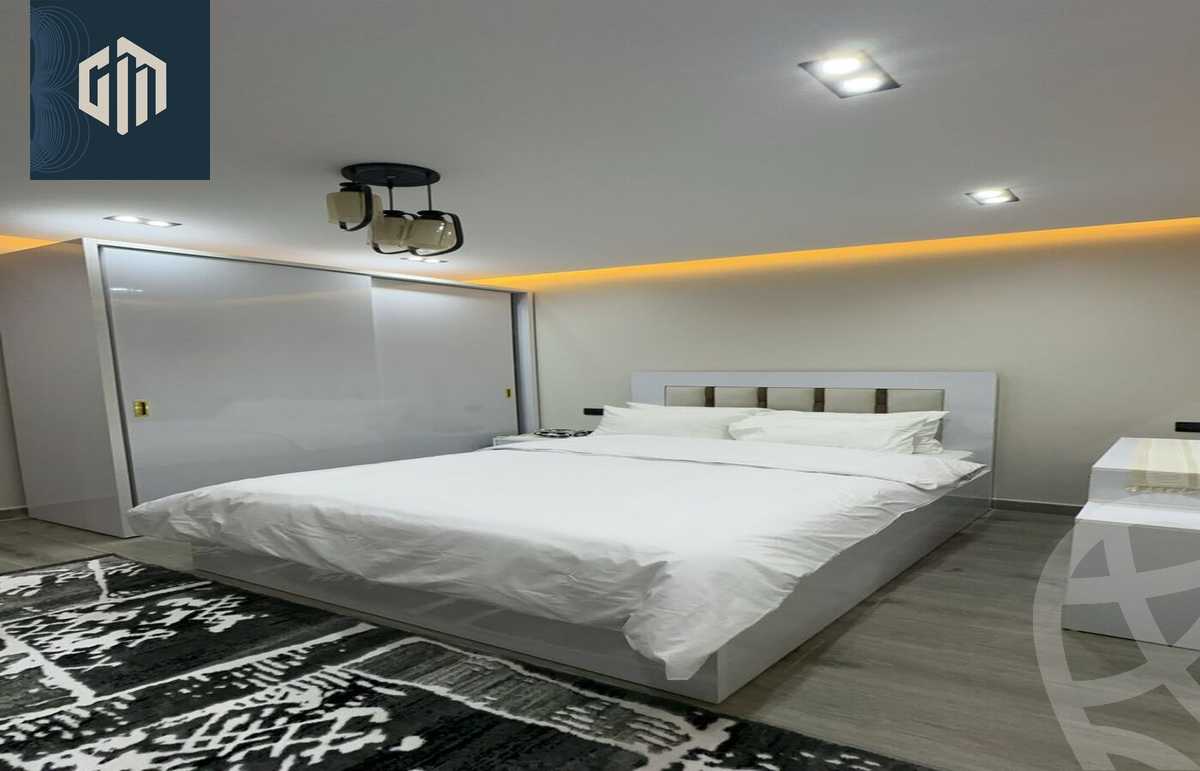 https://aqarmap.com.eg/ar/listing/6291113-for-rent-cairo-new-cairo-compounds-hyde-park-centre-ville-hyde-park