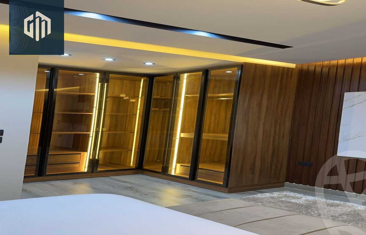 https://aqarmap.com.eg/ar/listing/6291113-for-rent-cairo-new-cairo-compounds-hyde-park-centre-ville-hyde-park