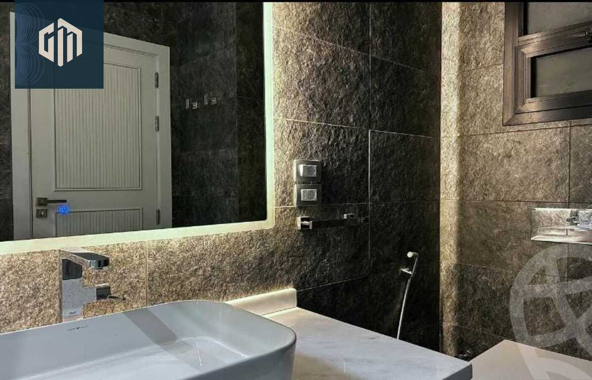 https://aqarmap.com.eg/ar/listing/6295279-for-rent-cairo-new-cairo-compounds-villette-kmbwnd-sky-kwndwz-swdyk-villette