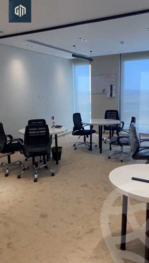 https://aqarmap.com.eg/ar/listing/6300438-for-rent-cairo-new-cairo-compounds-hyde-park-centre-ville-hyde-park