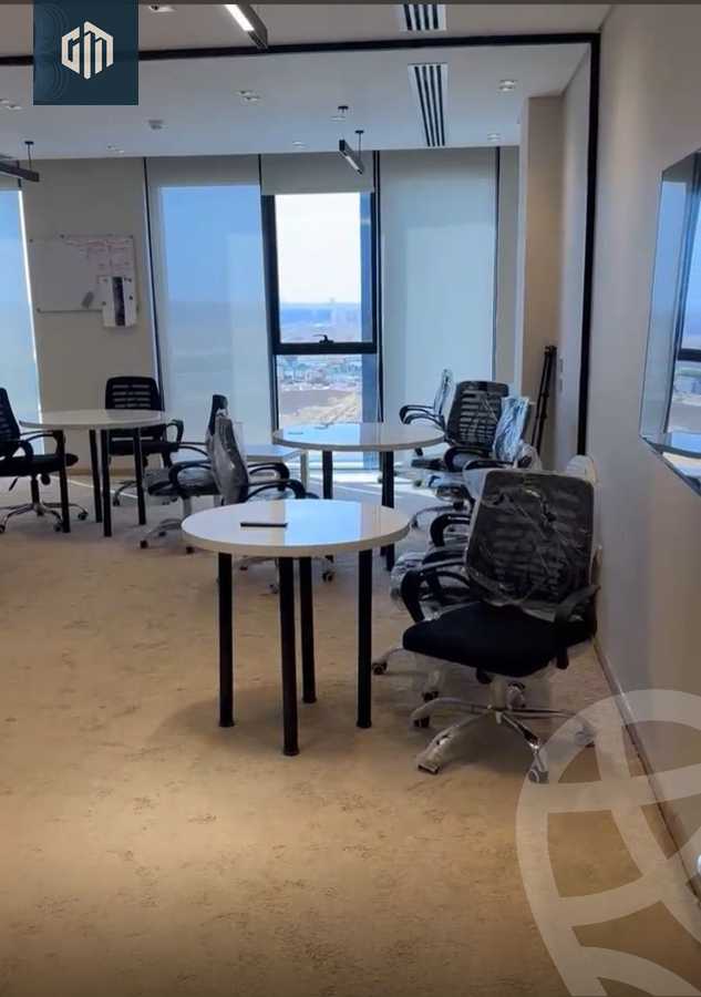 https://aqarmap.com.eg/ar/listing/6300438-for-rent-cairo-new-cairo-compounds-hyde-park-centre-ville-hyde-park