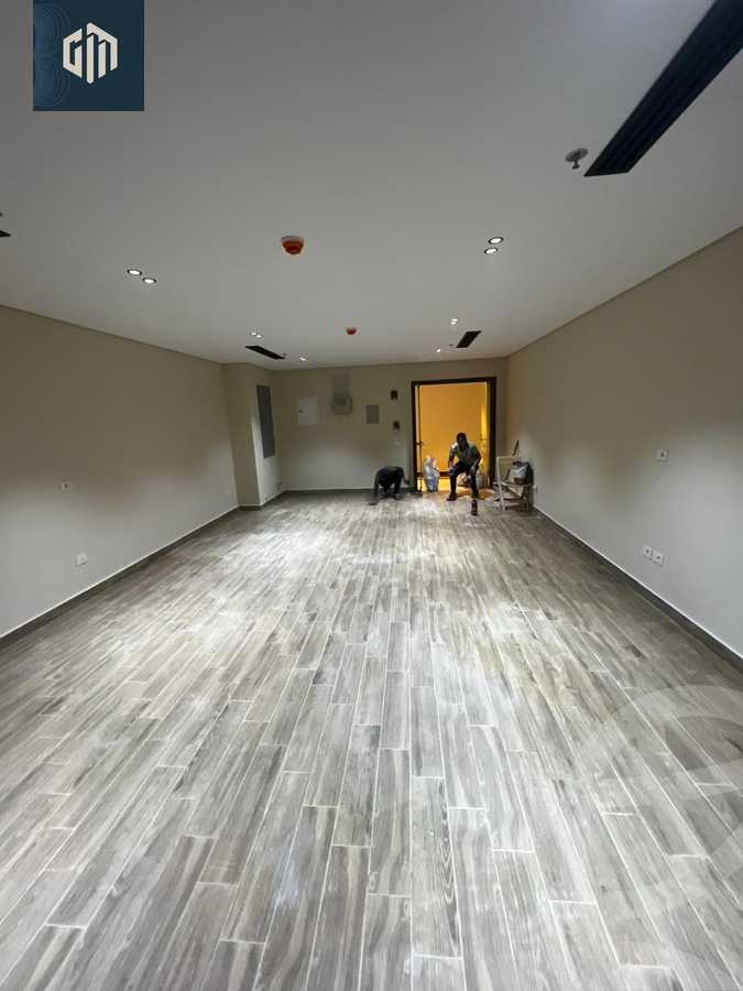 https://aqarmap.com.eg/ar/listing/6300611-for-rent-cairo-new-cairo-compounds-hyde-park-centre-ville-hyde-park