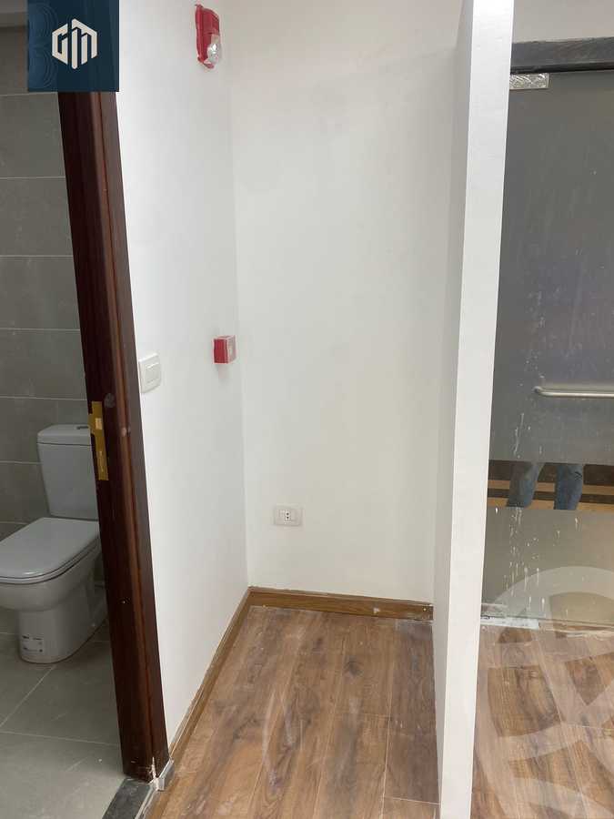 https://aqarmap.com.eg/en/listing/6301027-for-rent-cairo-new-cairo-compounds-hyde-park-centre-ville-hyde-park