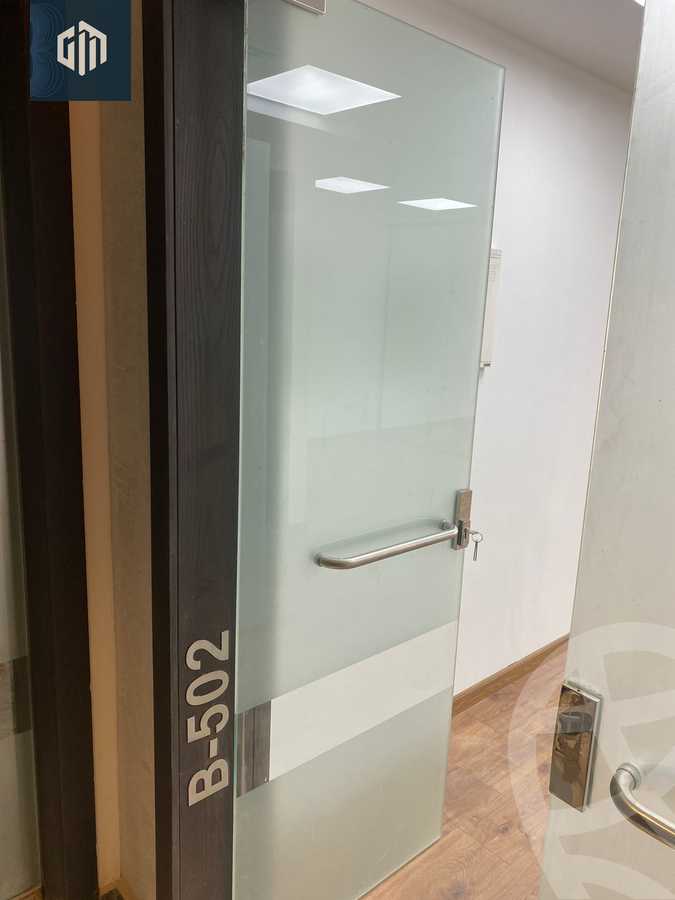 https://aqarmap.com.eg/en/listing/6301027-for-rent-cairo-new-cairo-compounds-hyde-park-centre-ville-hyde-park