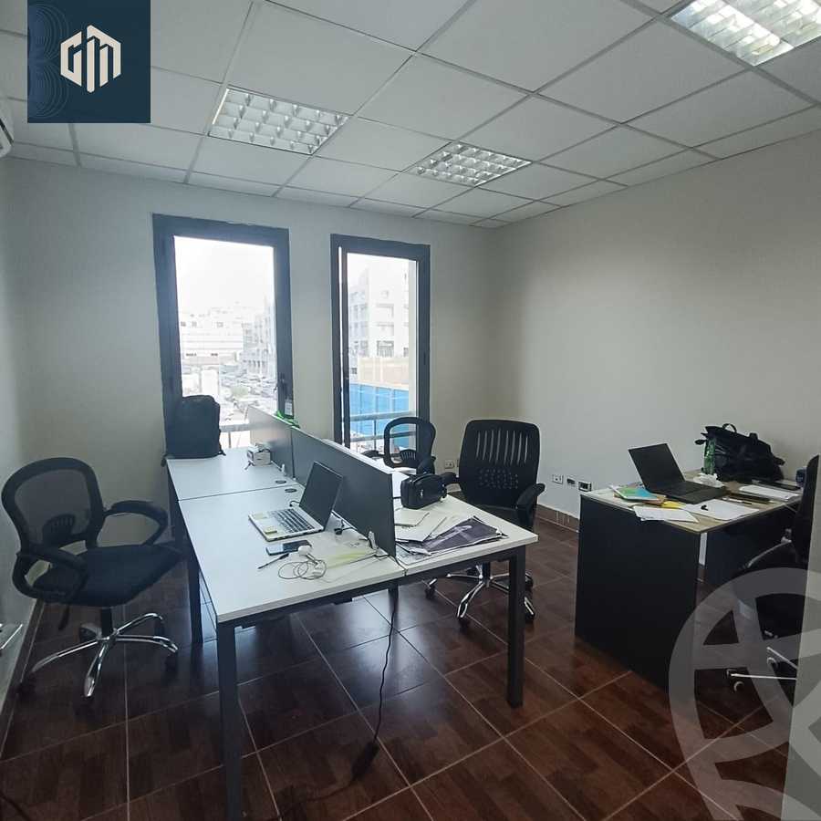 https://aqarmap.com.eg/ar/listing/6304068-for-rent-cairo-new-cairo-90th-street-south-teseen-st