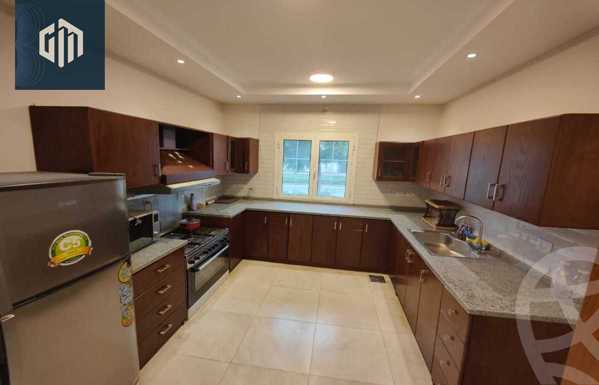 https://aqarmap.com.eg/ar/listing/6306087-for-rent-cairo-new-cairo-compounds-hyde-park-centre-ville-hyde-park
