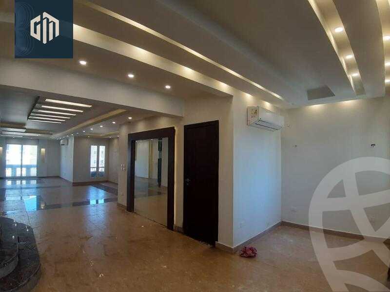 https://aqarmap.com.eg/en/listing/6399722-for-rent-cairo-new-cairo-compounds-hyde-park-centre-ville-hyde-park