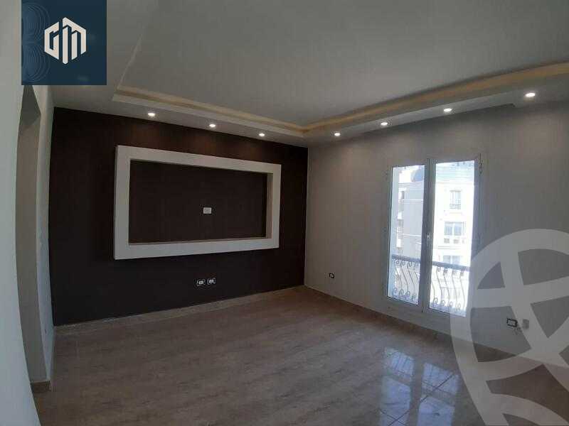 https://aqarmap.com.eg/en/listing/6399722-for-rent-cairo-new-cairo-compounds-hyde-park-centre-ville-hyde-park