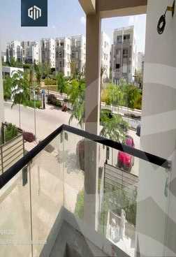 https://aqarmap.com.eg/en/listing/6400433-for-rent-cairo-new-cairo-compounds-hyde-park-centre-ville-hyde-park