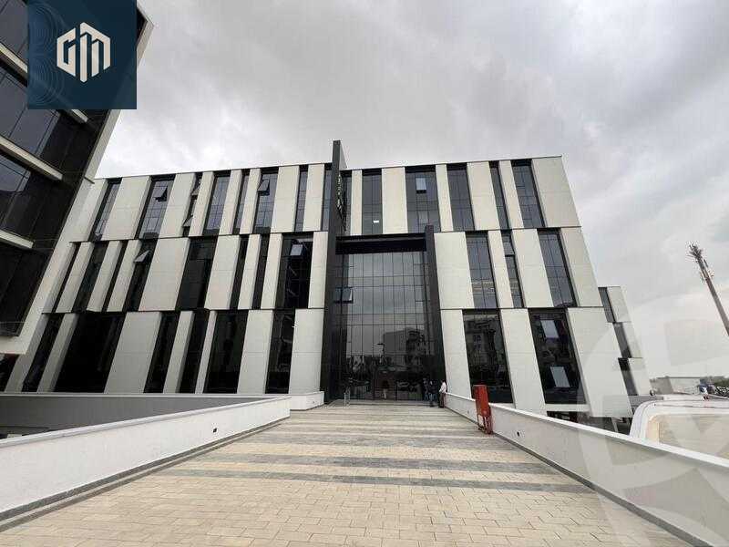 https://aqarmap.com.eg/en/listing/6403120-for-rent-cairo-new-cairo-compounds-hyde-park-centre-ville-hyde-park