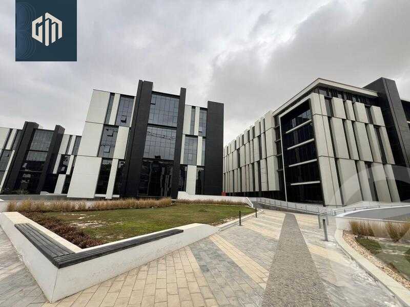 https://aqarmap.com.eg/ar/listing/6422739-for-rent-cairo-new-cairo-compounds-hyde-park-centre-ville-hyde-park