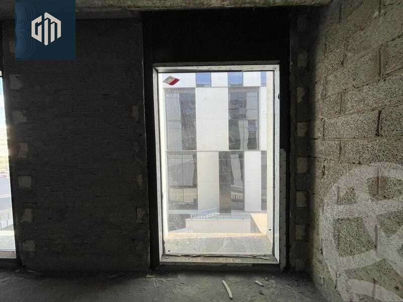https://aqarmap.com.eg/ar/listing/6425452-for-sale-cairo-new-cairo-compounds-hyde-park-centre-ville-hyde-park