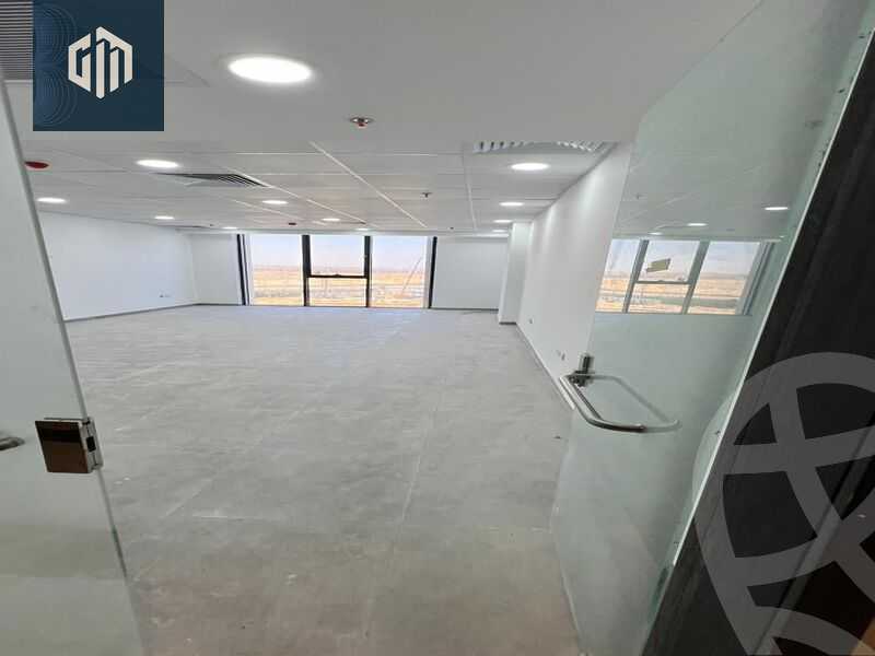 https://aqarmap.com.eg/ar/listing/6428493-for-rent-cairo-new-cairo-compounds-hyde-park-centre-ville-hyde-park