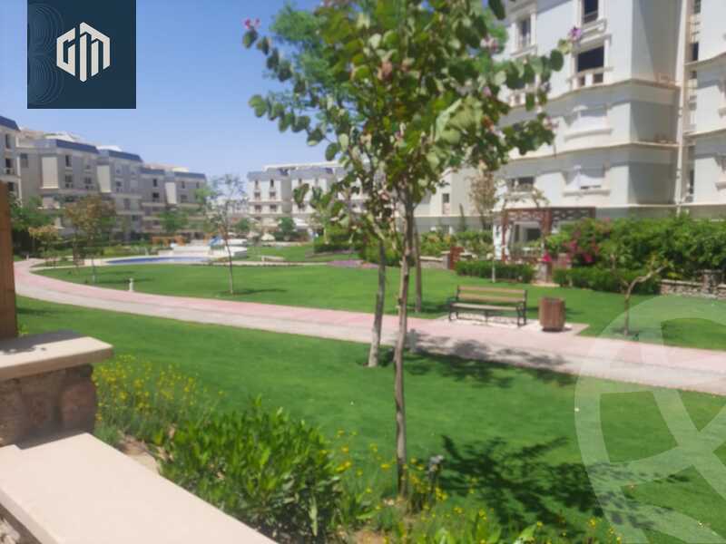 https://aqarmap.com.eg/en/listing/6428772-for-sale-cairo-new-cairo-compounds-hyde-park-centre-ville-hyde-park