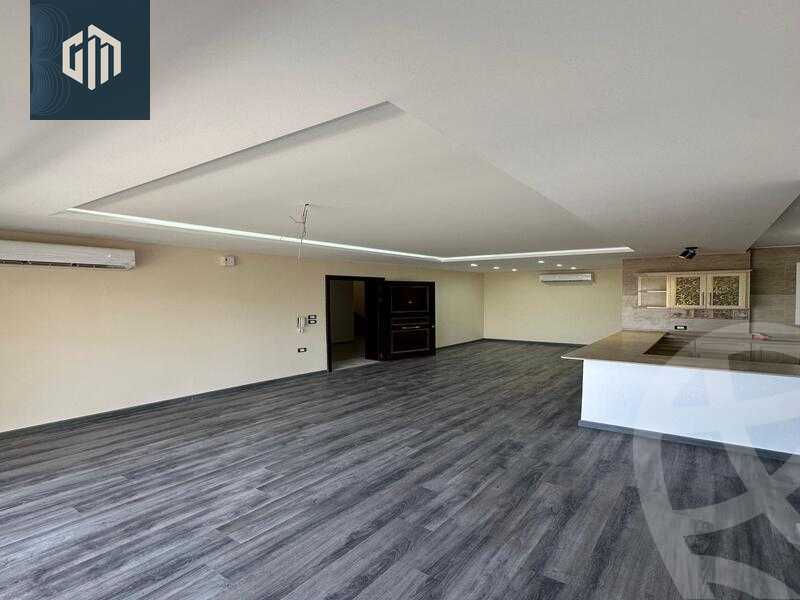 https://aqarmap.com.eg/en/listing/6428824-for-sale-cairo-new-cairo-compounds-hyde-park-centre-ville-hyde-park