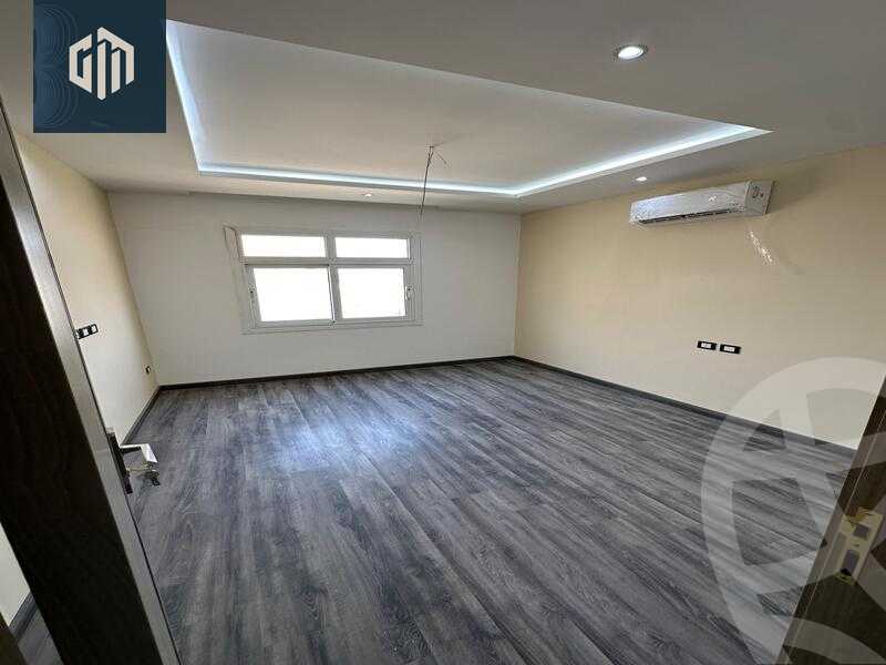 https://aqarmap.com.eg/en/listing/6428824-for-sale-cairo-new-cairo-compounds-hyde-park-centre-ville-hyde-park