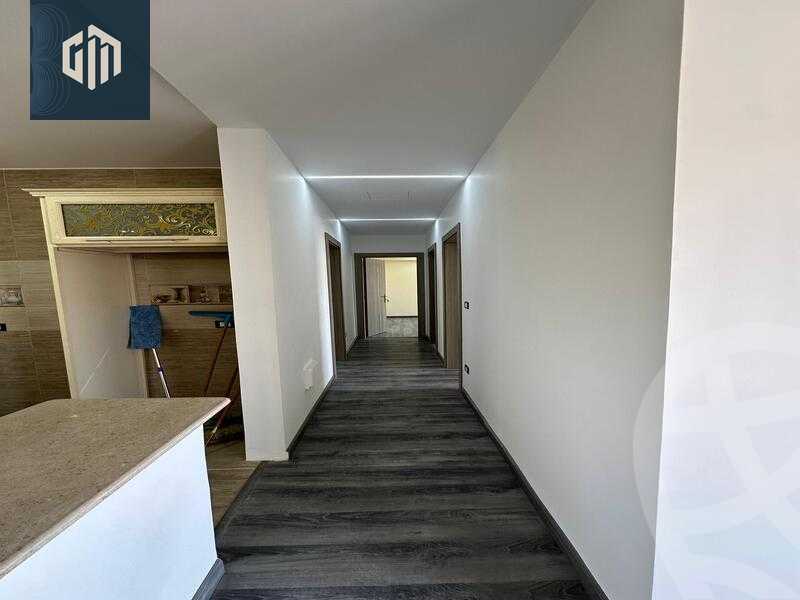 https://aqarmap.com.eg/en/listing/6428824-for-sale-cairo-new-cairo-compounds-hyde-park-centre-ville-hyde-park