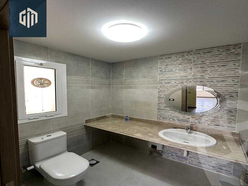 https://aqarmap.com.eg/en/listing/6428824-for-sale-cairo-new-cairo-compounds-hyde-park-centre-ville-hyde-park