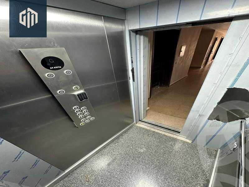 https://aqarmap.com.eg/en/listing/6428824-for-sale-cairo-new-cairo-compounds-hyde-park-centre-ville-hyde-park
