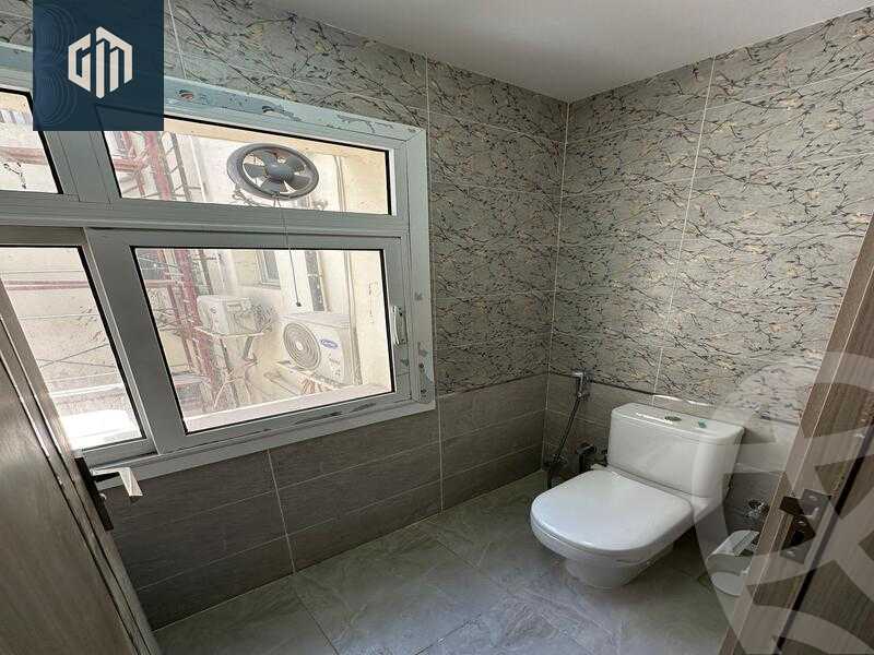 https://aqarmap.com.eg/en/listing/6428824-for-sale-cairo-new-cairo-compounds-hyde-park-centre-ville-hyde-park