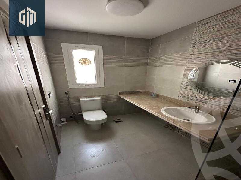 https://aqarmap.com.eg/en/listing/6428824-for-sale-cairo-new-cairo-compounds-hyde-park-centre-ville-hyde-park