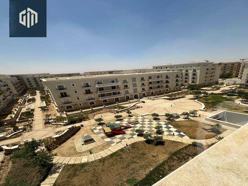 https://aqarmap.com.eg/en/listing/6428824-for-sale-cairo-new-cairo-compounds-hyde-park-centre-ville-hyde-park