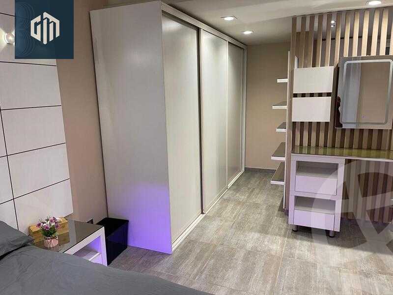 https://aqarmap.com.eg/ar/listing/6429013-for-sale-cairo-new-cairo-compounds-hyde-park-centre-ville-hyde-park
