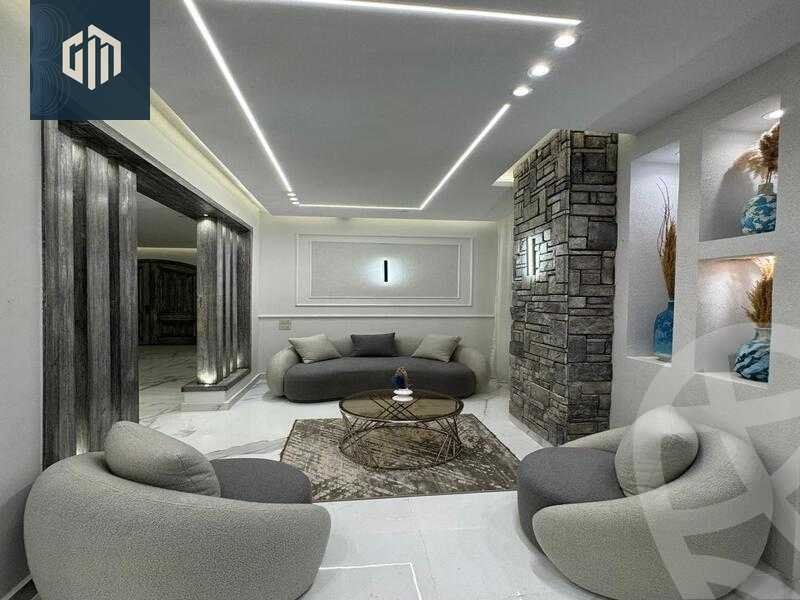 https://aqarmap.com.eg/ar/listing/6429248-for-sale-cairo-new-cairo-compounds-hyde-park-centre-ville-hyde-park
