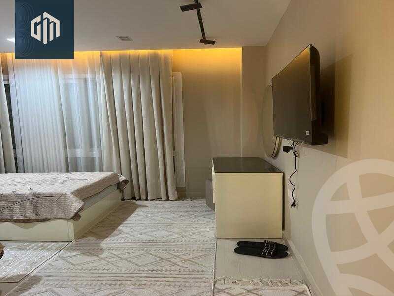 https://aqarmap.com.eg/en/listing/6429304-for-sale-cairo-new-cairo-compounds-hyde-park-park-corner-hyde-park
