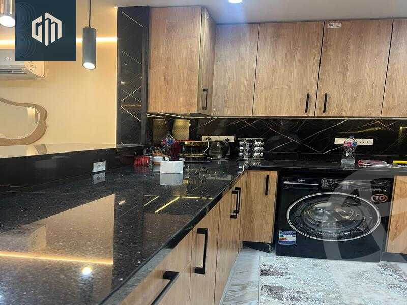 https://aqarmap.com.eg/en/listing/6429304-for-sale-cairo-new-cairo-compounds-hyde-park-park-corner-hyde-park