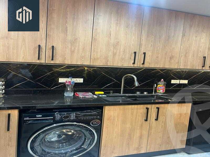 https://aqarmap.com.eg/en/listing/6429304-for-sale-cairo-new-cairo-compounds-hyde-park-park-corner-hyde-park