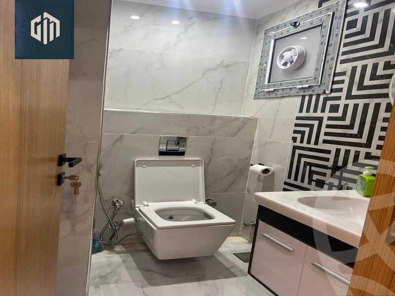 https://aqarmap.com.eg/en/listing/6429304-for-sale-cairo-new-cairo-compounds-hyde-park-park-corner-hyde-park