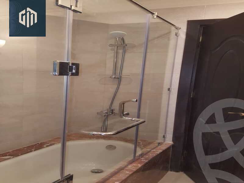 https://aqarmap.com.eg/en/listing/6429882-for-rent-cairo-new-cairo-compounds-hyde-park-centre-ville-hyde-park