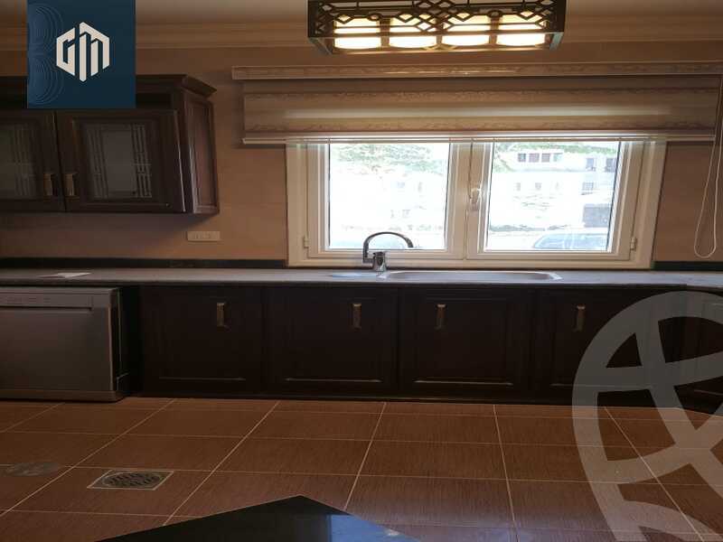 https://aqarmap.com.eg/en/listing/6429882-for-rent-cairo-new-cairo-compounds-hyde-park-centre-ville-hyde-park