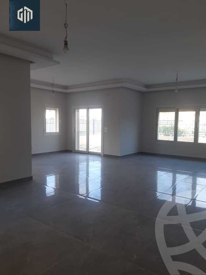 https://aqarmap.com.eg/ar/listing/6499557-for-rent-cairo-new-cairo-compounds-hyde-park-centre-ville-hyde-park