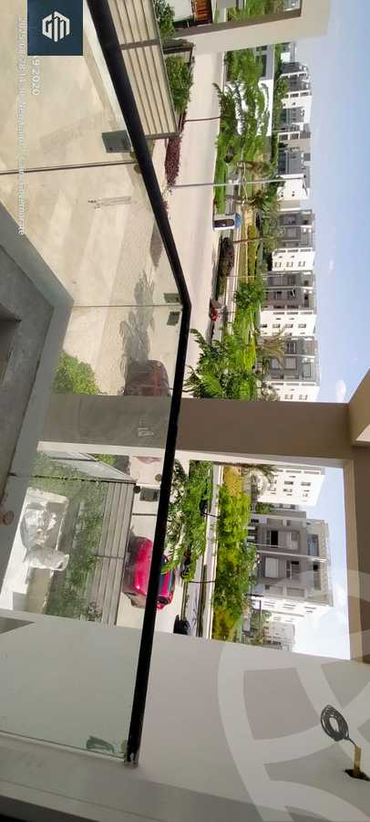 https://aqarmap.com.eg/ar/listing/6499611-for-rent-cairo-new-cairo-compounds-hyde-park-centre-ville-hyde-park