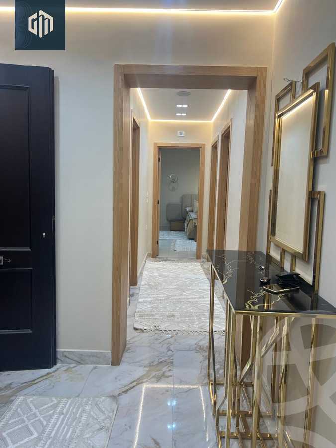 https://aqarmap.com.eg/en/listing/6511180-for-sale-cairo-new-cairo-compounds-hyde-park-centre-ville-hyde-park