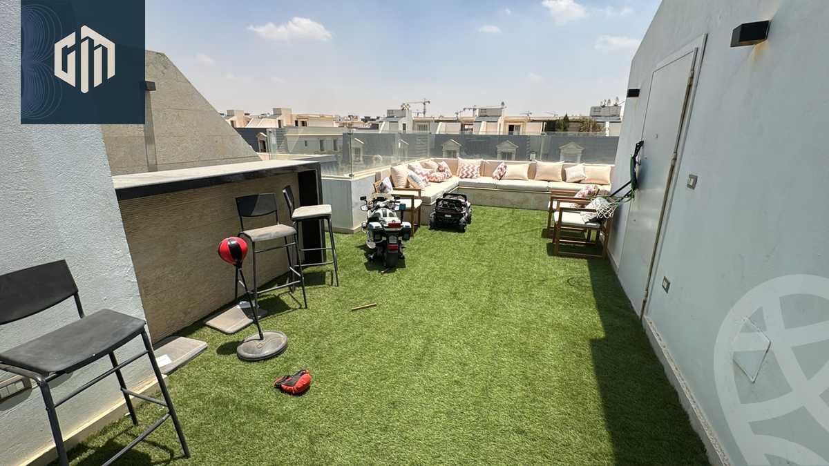 https://aqarmap.com.eg/en/listing/6517410-for-sale-cairo-new-cairo-compounds-mountain-view-hyde-park