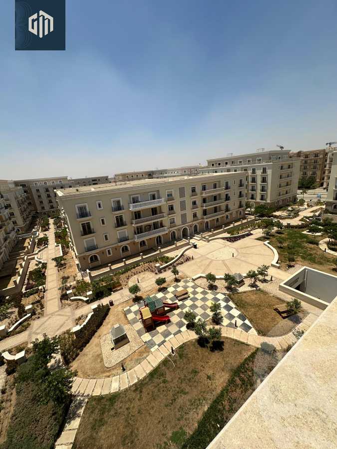 https://aqarmap.com.eg/en/listing/6517494-for-sale-cairo-new-cairo-compounds-mountain-view-hyde-park
