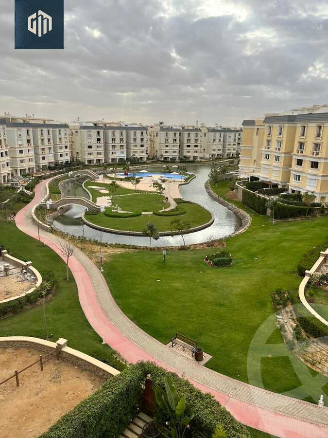 https://aqarmap.com.eg/ar/listing/6528656-for-sale-cairo-new-cairo-compounds-mountain-view-hyde-park