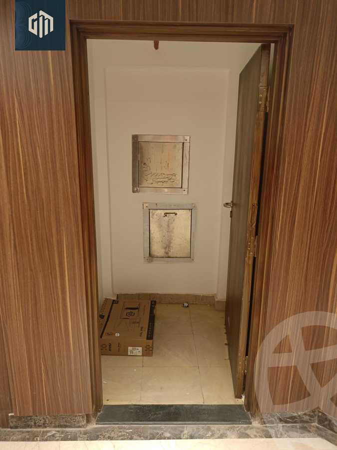 https://aqarmap.com.eg/ar/listing/6530446-for-rent-cairo-new-cairo-compounds-mwl-f-90-makeplace