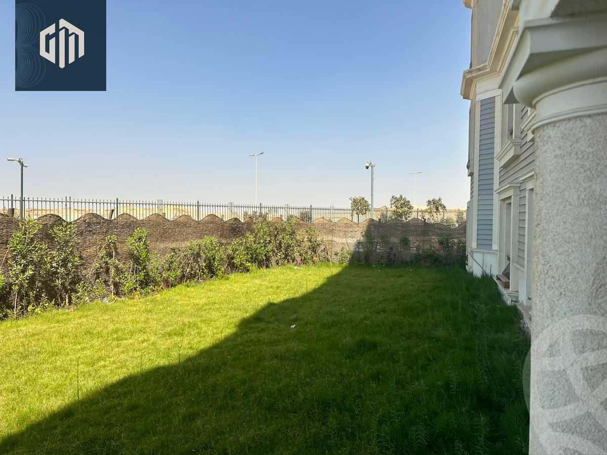 https://aqarmap.com.eg/ar/listing/6533548-for-sale-cairo-new-cairo-compounds-mountain-view-hyde-park