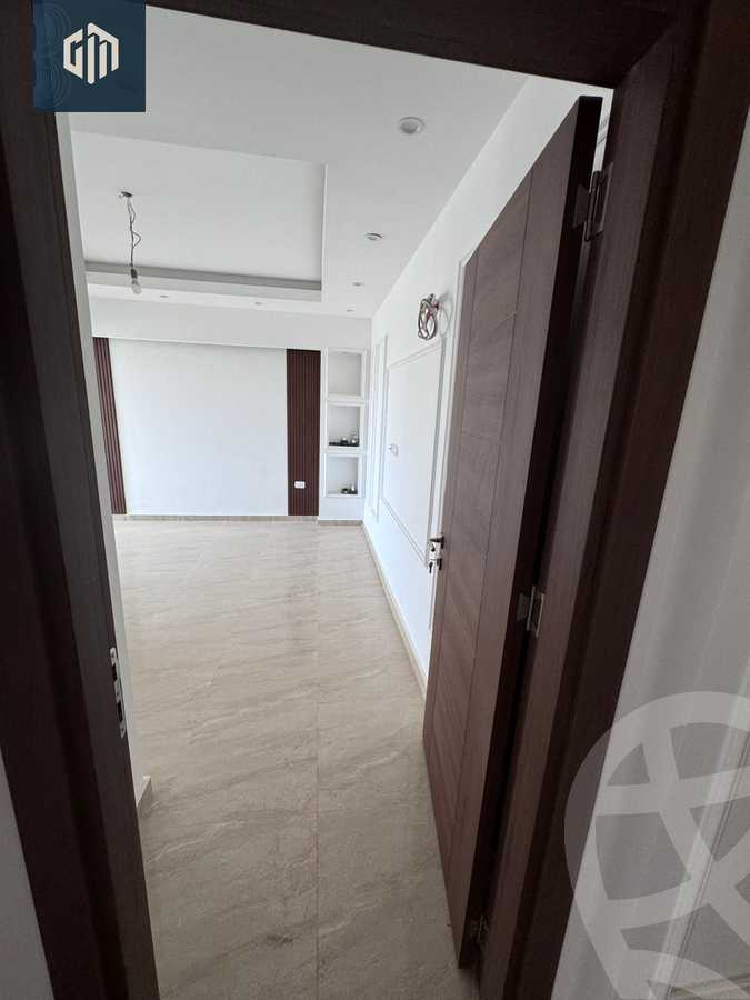 https://aqarmap.com.eg/ar/listing/6540175-for-rent-cairo-new-cairo-compounds-mountain-view-hyde-park