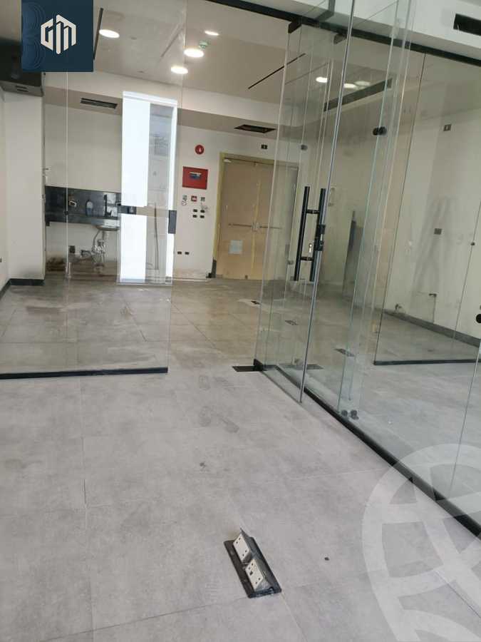 https://aqarmap.com.eg/ar/listing/6543388-for-rent-cairo-new-cairo-compounds-hyde-park-centre-ville-hyde-park