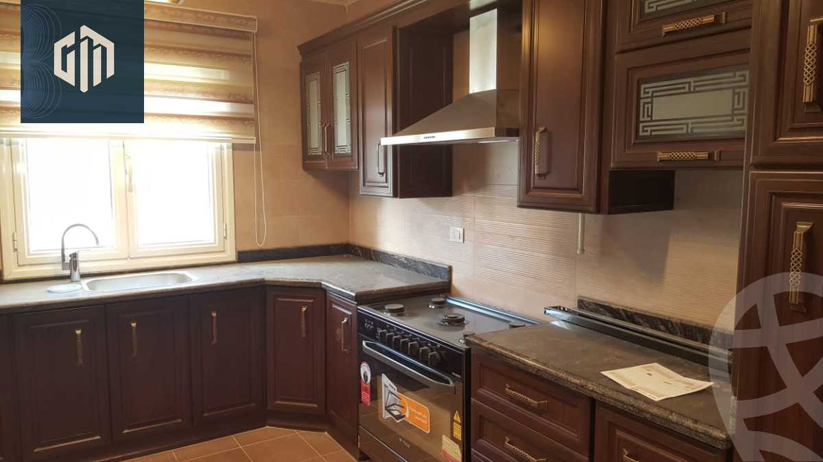 https://aqarmap.com.eg/ar/listing/6554080-for-rent-cairo-new-cairo-compounds-mountain-view-hyde-park