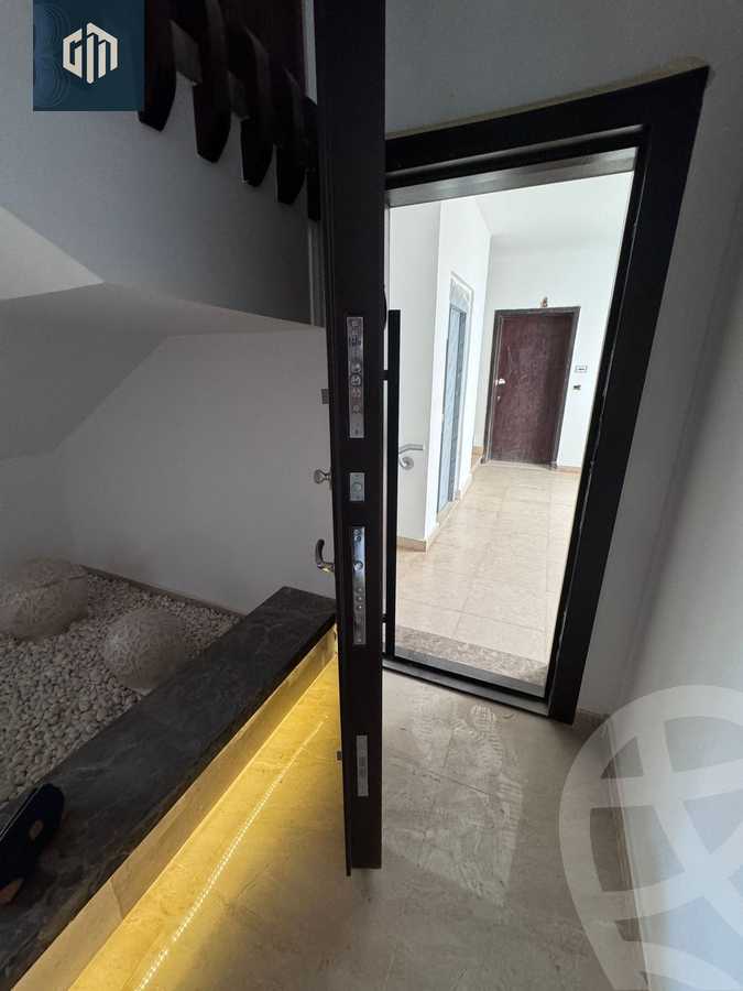 https://aqarmap.com.eg/en/listing/6558570-for-rent-cairo-new-cairo-compounds-hyde-park-centre-ville-hyde-park