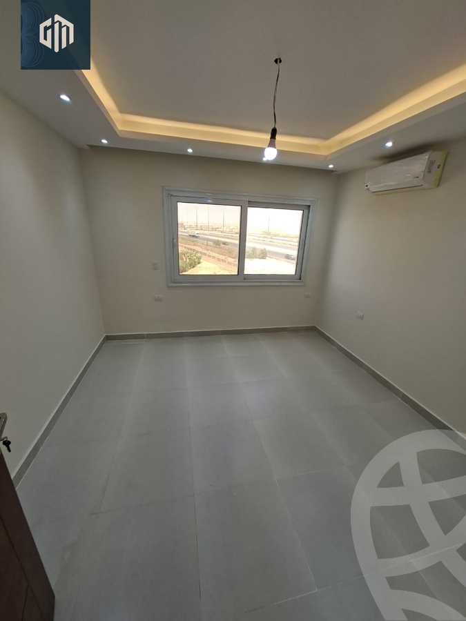 https://aqarmap.com.eg/ar/listing/6563558-for-rent-cairo-new-cairo-compounds-mountain-view-hyde-park