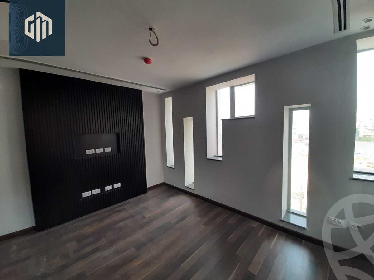 https://aqarmap.com.eg/ar/listing/6567045-for-rent-cairo-new-cairo-first-settlement-mhwr-mstfy-kml