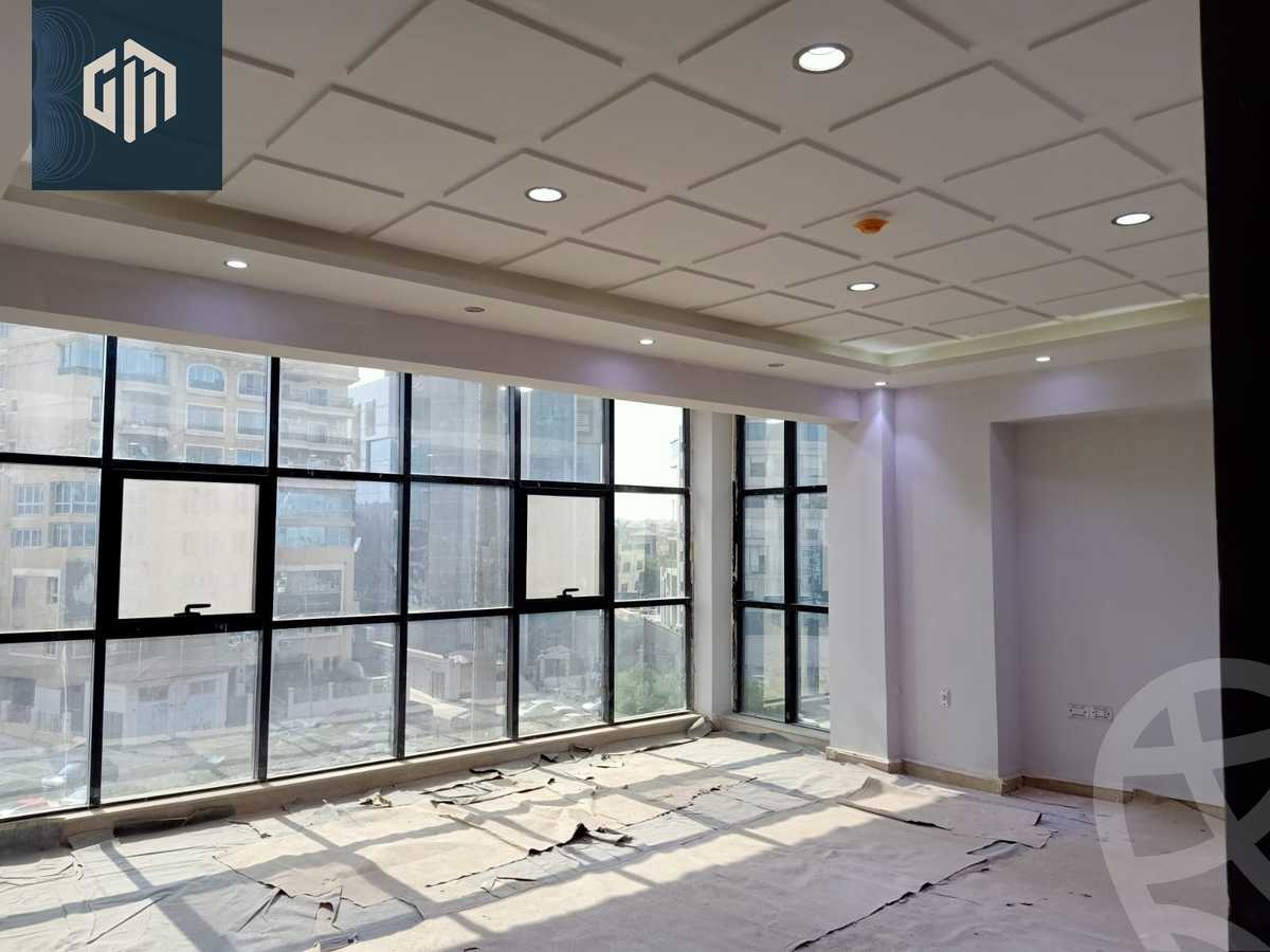 https://aqarmap.com.eg/en/listing/6567345-for-rent-cairo-new-cairo-90th-street-south-teseen-st